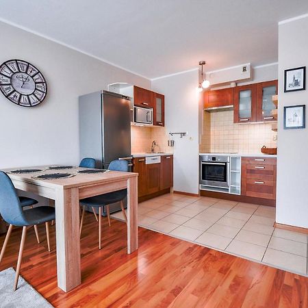 Citystay Nadmorski Apartament Marina Primore Karawela 그단스크 외부 사진